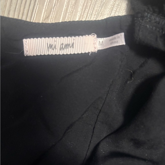 Miami Boho Style Peasant Dress with embroidered flowers - Picture 5 of 6